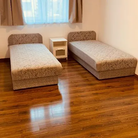 Apartment Kardos Rezidencia